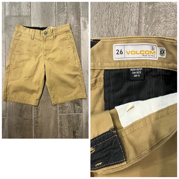 Volcom Khaki Shorts • YOUTH BOYS • SIZE 26 - Picture 1 of 7